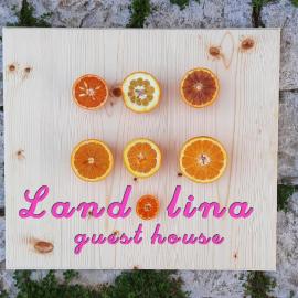 Landolina Guest House, hotel u gradu Donalukata