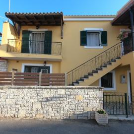 Alexandros House with private parcking