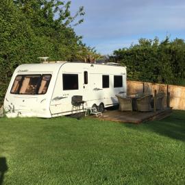 Self Contained Holiday Home Caravan, hotel in Corsham