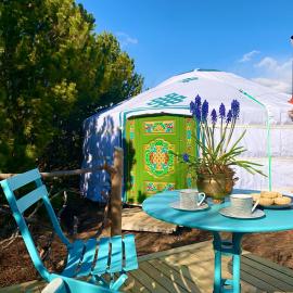 Valhalla Yurts Odin, отель в городе Сельфосс