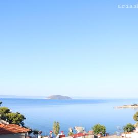 Aria's House Studios & Apartments, hotel in Neos Marmaras