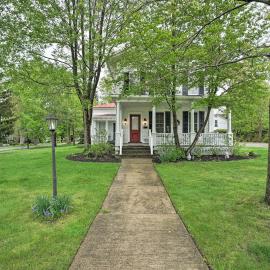 Historic Westfield Home: 2 Mi to Lake Erie!, hotel in Westfield