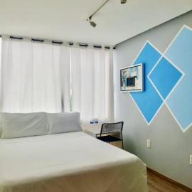 Kubo Hotel & Business Center