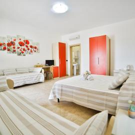 B&B La Casa di Attilio, ξενοδοχείο σε Punta Prosciutto