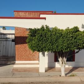 Casa Villa Serena 8, hotel i San Carlos