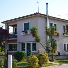 Rena's House, hotel u gradu 'Kalogria'