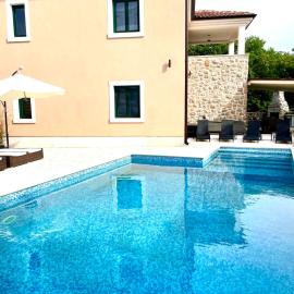 Villa Muraj-Kornić, Krk, hotel in Kornić