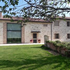 BERTESINA325 Superior Apartment