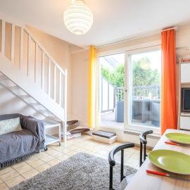 Apartment Les christophines-3 by Interhome, hotel in Cabourg
