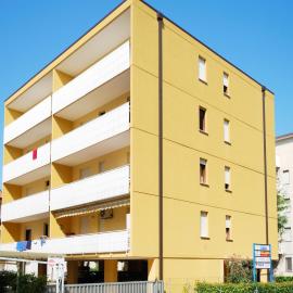 Apartment Pleione-2 by Interhome