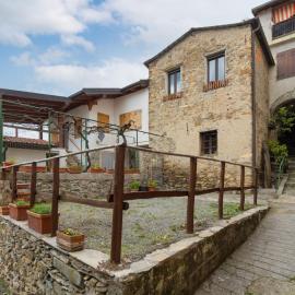 Holiday Home Carametto by Interhome, hotelli kohteessa Andagna