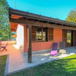Holiday Home Daniela by Interhome, hotel en Luino