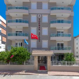 Toprak Apart Otel, ξενοδοχείο στην Αττάλεια