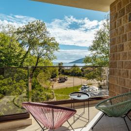 Green Valley Apartments, hotel in Herceg-Novi