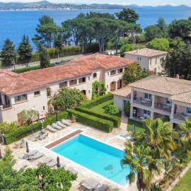 Hotel Brin d'Azur - Saint Tropez, מלון בסן טרופה