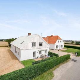 Big house in the countryside near UNESCO city, hotel din Christiansfeld