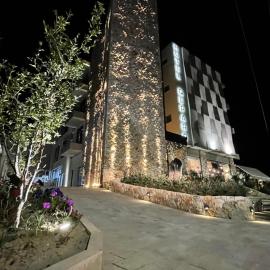 Hotel Qeparo, hotelli kohteessa Qeparo