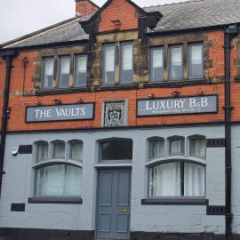 The Vaults, hotel a Wrexham
