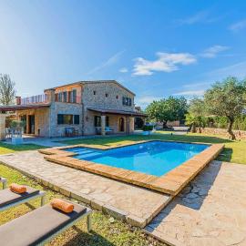 Villa Font Xica Petit by Sealand Villas, hotel in El Port