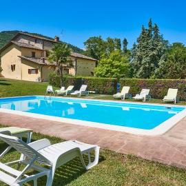 La Rosa, hotel in Città di Castello