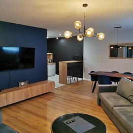 Leśny Apartament Nad Zalewem -basen w odległości 100 m, hotel en Kielce