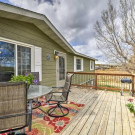 Cozy Cody House <10 Mi to Buffalo Bill Center!, hotel em Cody