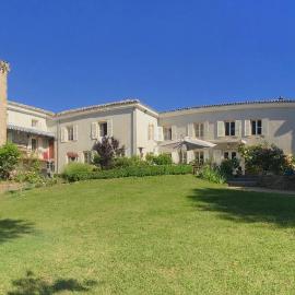 Château des Janroux, Hotel in Juliénas