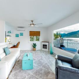 Brooks Lake House, hotel in Christina Lake