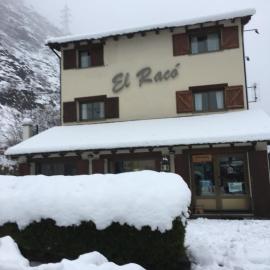 DUPLEX ALPINO, hotel a Rialp