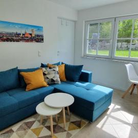 Apartment Charly - Aktivurlaub im Herzen Bayerns, hotell i Wolfersdorf