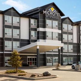 Microtel Inn & Suites by Wyndham Lloydminster, hotel em Lloydminster
