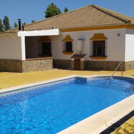 Alojamiento rural " Las Carmenes ", hotelli kohteessa Algar