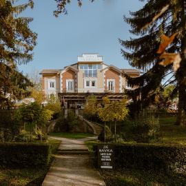 Vila Savka, hotel in Vrnjačka Banja