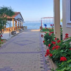 Seafront Apartments, khách sạn ở Kavos