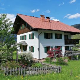 Ferienwohnungen Asterbach, hotel in Gosau