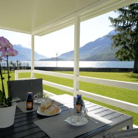 CAMPING LA BREVA, hotel v destinaci Dongo