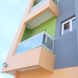 MBAO Sipres Appartement moderne bord de mer, hotelli kohteessa Mbaw