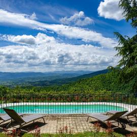 Villa Giuliana B&B、スカルペリーアのホテル