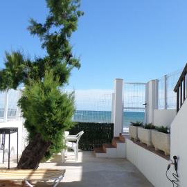 Apartamento primera linea de playa WIFI gratis, hotell i Denia