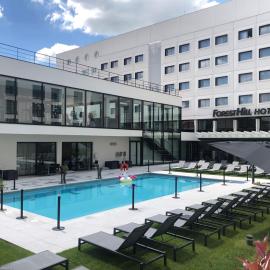 Hôtel Forest Hill Meudon Velizy, отель в городе Мёдон