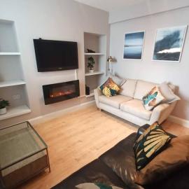 Argyle House, 10 minute walk from city centre