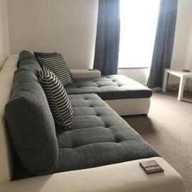 The Castle Lodge, hotel a Tredegar