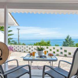 Calm Sea View Apartments
