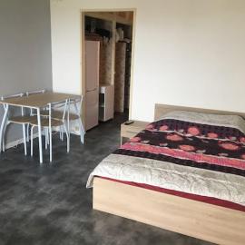 Joli studio proche des châteaux et du parc de Beauval, Hotel in Montrichard