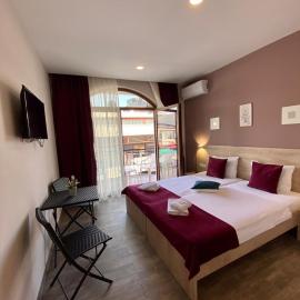 Zade Apartments