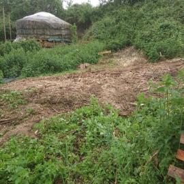 Yourte rustique en permaculture、Creysseのホテル