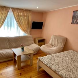Alkatraz, hotel en Grybivka