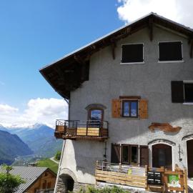Maison de l'Epine -spa- Versant du soleil, hotel em Granier