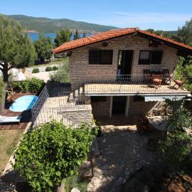 Stone house Skrivena
