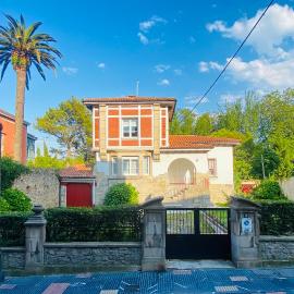 Casa Vacacional Galiana, hotel in Avilés